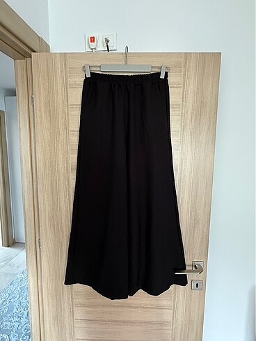 Quzu Beli lastikli pantolon