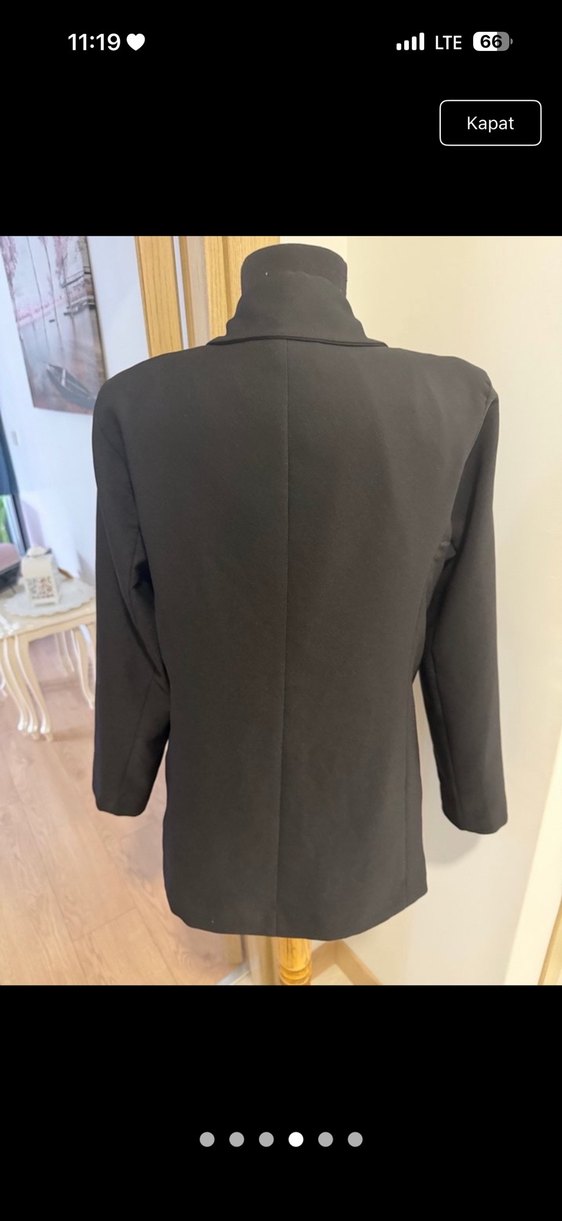 Düğmeli Siyah Kadın Ceket - Görsel 4
