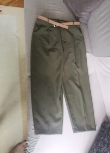 Zara pantalon yeni sezon M Beden