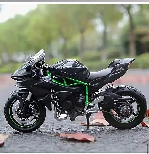  Ölçekli Motor