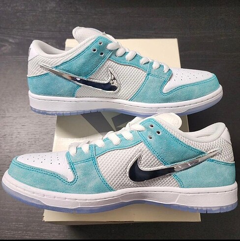 42 Beden Nike SB Dunk Low April Skateboard