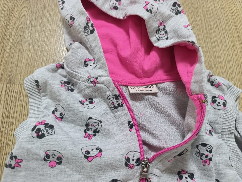 Kapüşonlu Kız Çocuk Gri Baskılı Yelek - Görsel 4