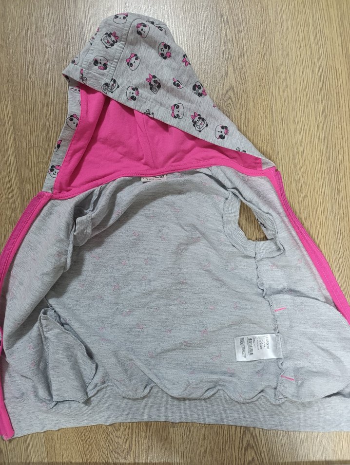 Kapüşonlu Kız Çocuk Gri Baskılı Yelek - Görsel 2