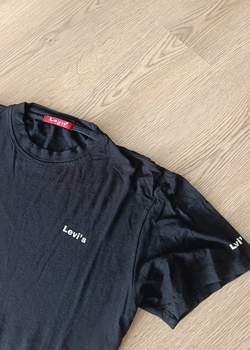 Diğer Levi's Siyah Erkek Tişört