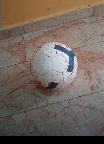 Cipsta f100 futbol topu