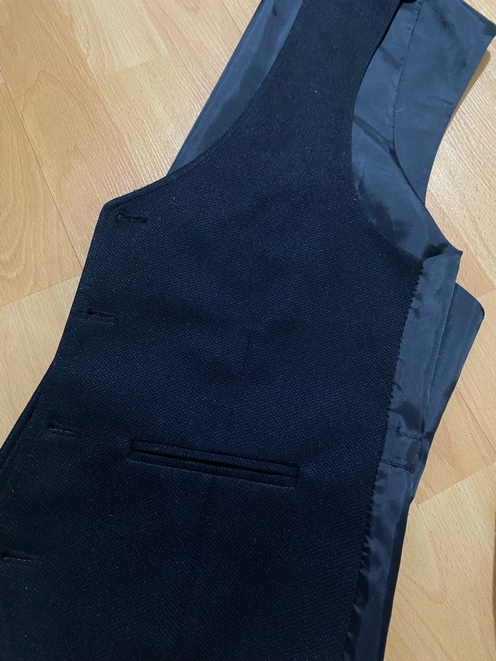 Düğmeli Siyah Erkek Yelek - Görsel 4