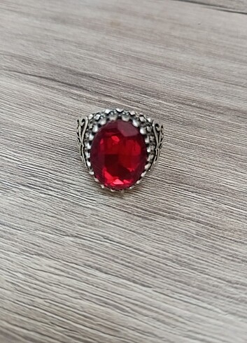  Beden Garnet Taş Yüzük 
