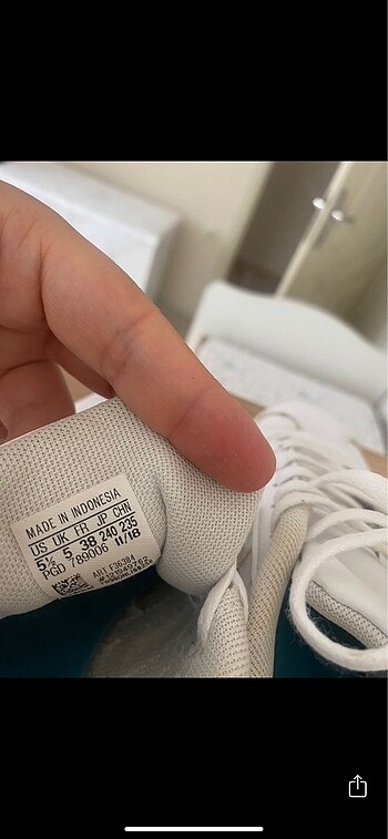 38 Beden Adidas Spor Ayakkabı
