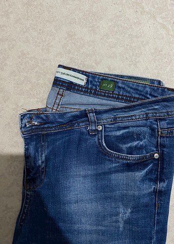 29 Beden Düğmeli Mavi Kadın Denim Pantolon