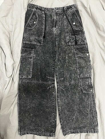 Bershka kargo pantolon