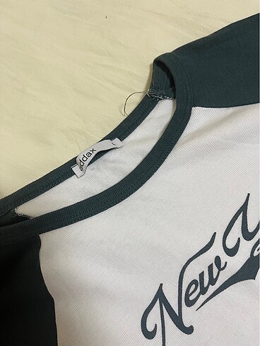Addax Addax crop bluz