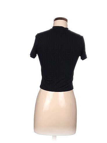 universal Beden Diğer T-shirt %70 İndirimli.