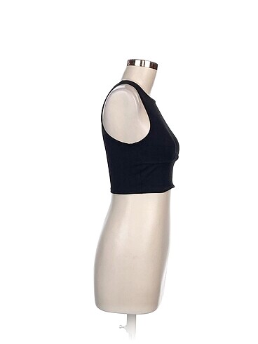 Pull and Bear Pull and Bear T-shirt %70 İndirimli.
