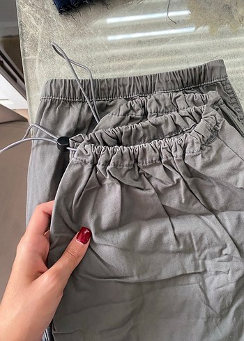 Gri Bol Kesim Paraşüt Kadın Pantolon - Görsel 4