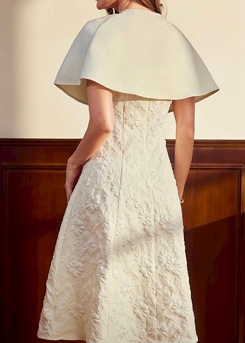 İşlemeli Beyaz Uzun Abiye Elbise ve takılabilir ceket - Görsel 2