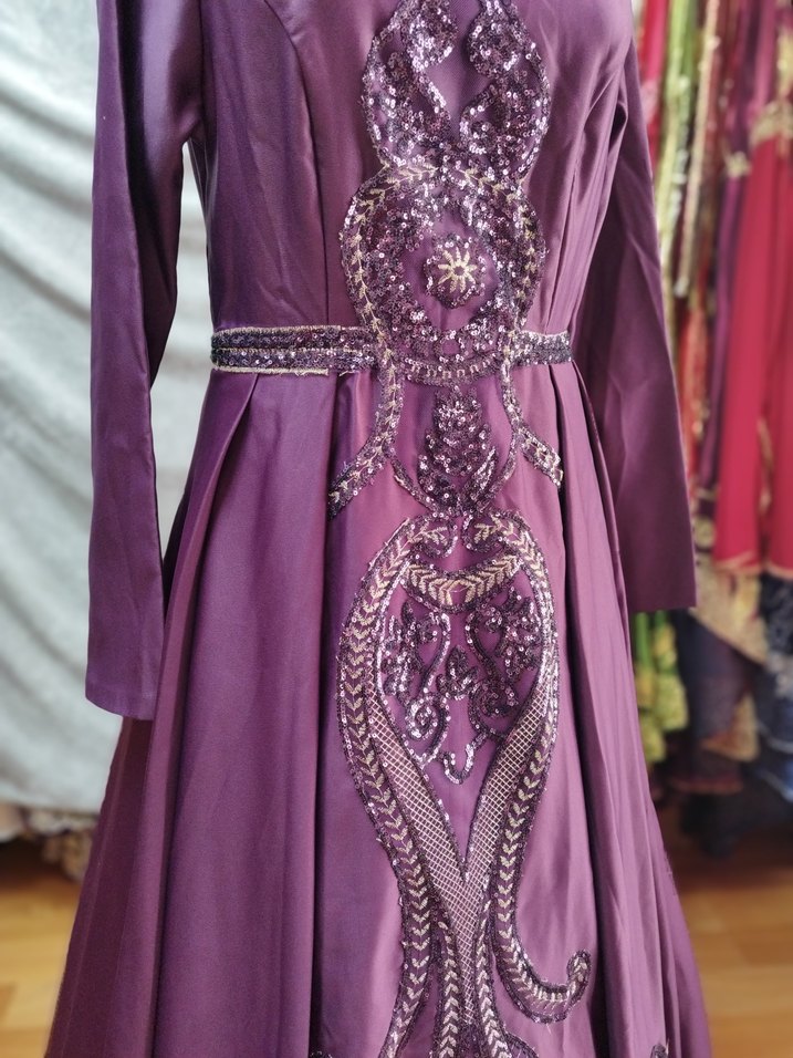 Nişanlık kınalık tesettür Uzun Kollu Mor İşlemeli Kadın Abiye - Görsel 3