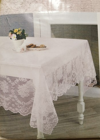 English home dantelli Masa Örtüsü - Görsel 3