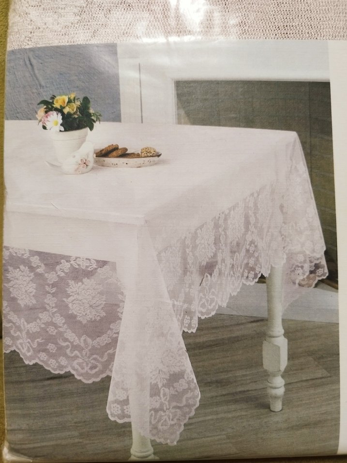 English home dantelli Masa Örtüsü - Görsel 3