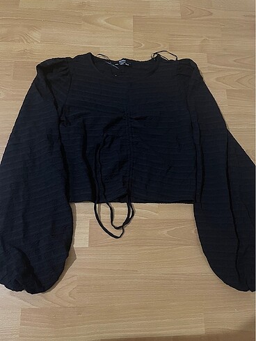 Bershka siyah uzun kollu crop