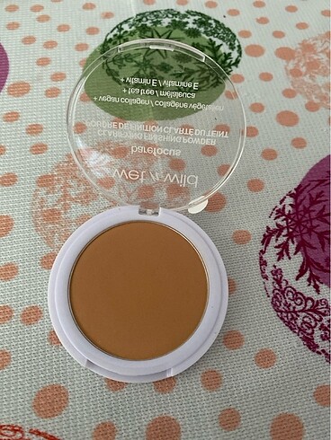 Wet n wild Wet n wild bronzer pudra