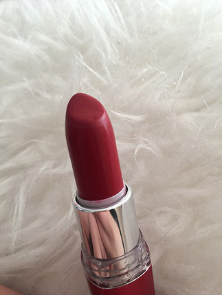 Maybelline Hydra Extreme Ruj 825 Maybelline Makyaj 50 Indirimli