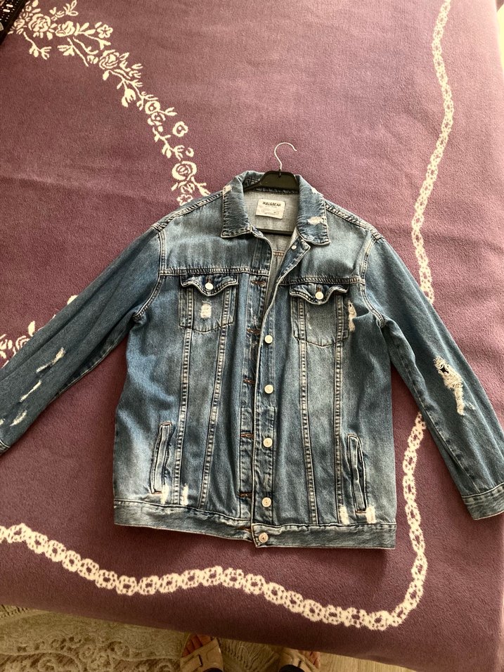 Pull&Bear  L beden Düğmeli Uzun Kollu Kadın Denim Ceket - Görsel 5