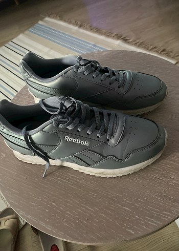 Reebok 37,5