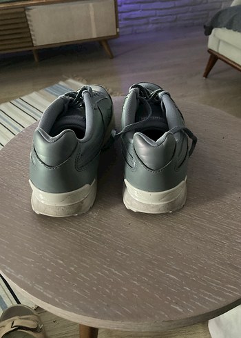 Gri Reebok Kadın Spor Ayakkabı - Görsel 2