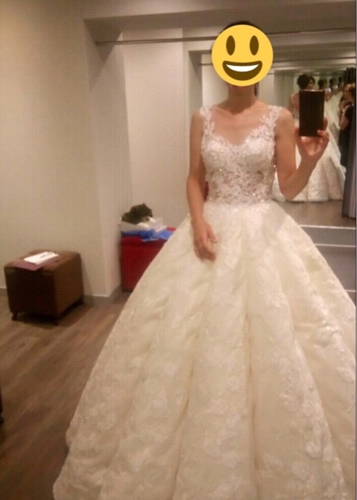 Oleg cassini gelinlik - Görsel 2