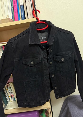Siyah Düğmeli Kadın Denim Ceket