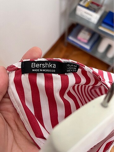 m Beden Bershka