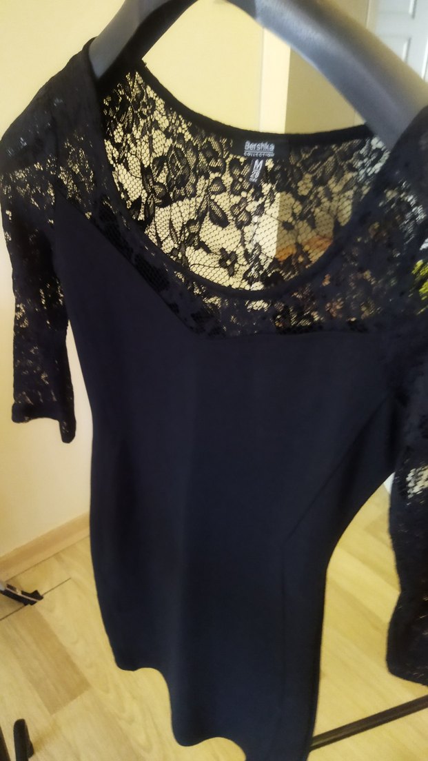 Siyah Dantel Detaylı V Yakalı Mini Elbise - Görsel 5