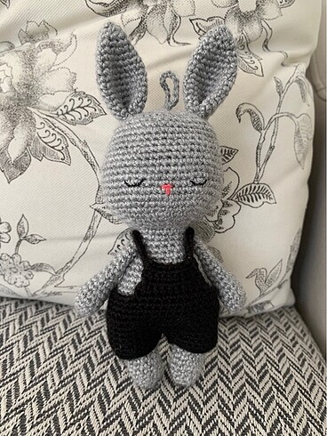 Amigurumioyuncak#tavşan#oyuncak#amigurumitavşan#kıyafetlioyuncak
