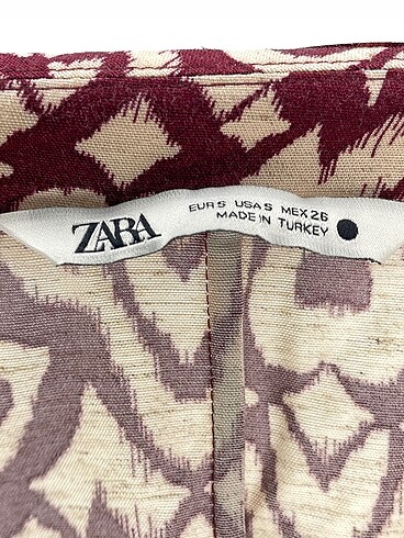 s Beden çeşitli Renk Zara Bluz %70 İndirimli.