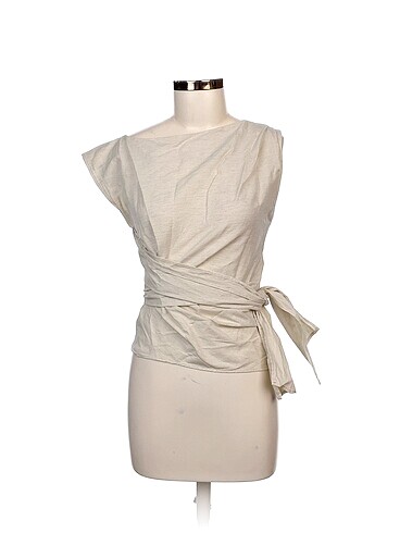 Zara Bluz %70 İndirimli.