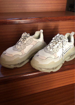 37 Beden beyaz Renk Balenciaga sneaker