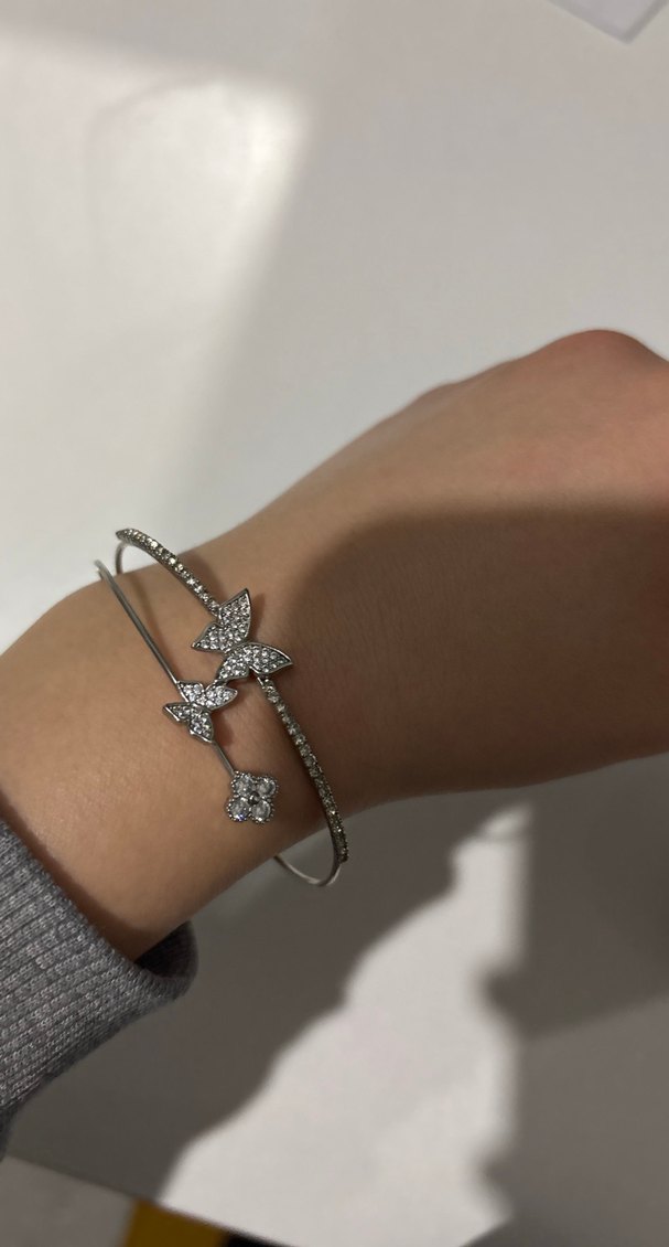 Zincir Detaylı Minimalist Beyaz Kadın Bileklik - Görsel 3