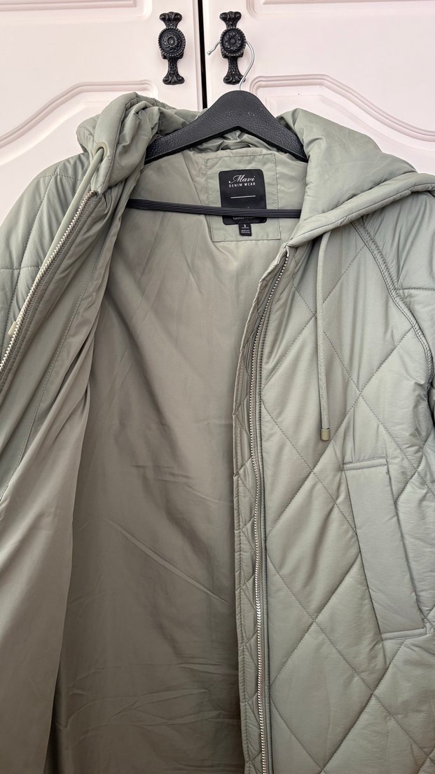 Yeşil Kapüşonlu Kadın Kışlık Mont - Görsel 5