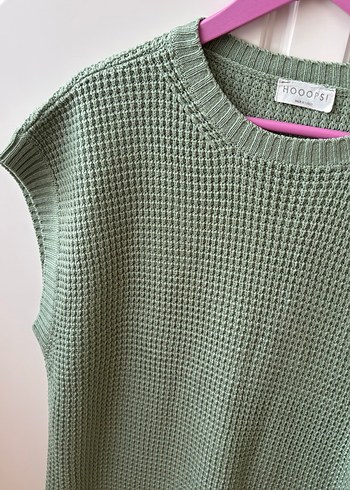 Kadın Yeşil Örgü Kolsuz Triko Süveter - Görsel 2