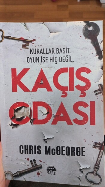 KAÇIS ODASI ROMAN