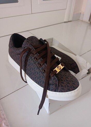 38 Beden kahverengi Renk Sneaker Michael Kors