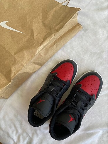 Nike Air Jordan Kadın Ayakkabısı