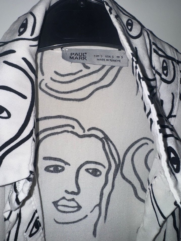 Gri Baskılı Beyaz Keten Gömlek - Görsel 2