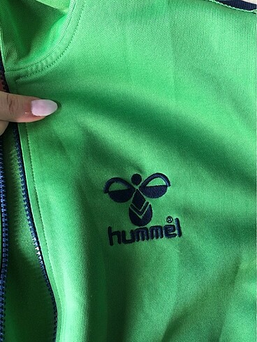 Hummel Hırka