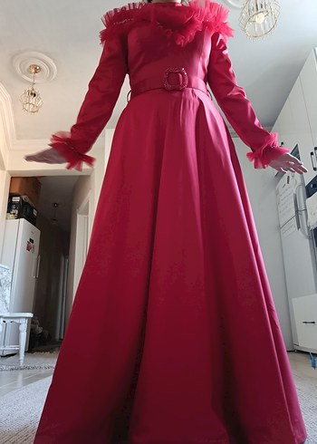 Uzun Kollu kırmızı Kadın Abiye - Görsel 4