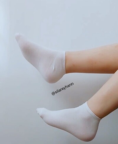 Penti Az Kullanılmış Beyaz Çorap