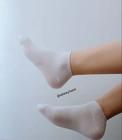 Az Kullanılmış Beyaz Çorap