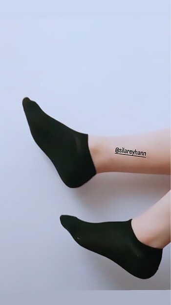 Penti Az Kullanılmış Siyah Çorap