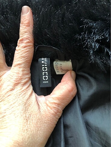 H&M kürk siyah - Görsel 2