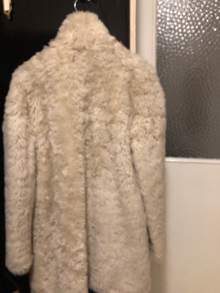 Kürk kaban krem rengi Bershka - Görsel 3